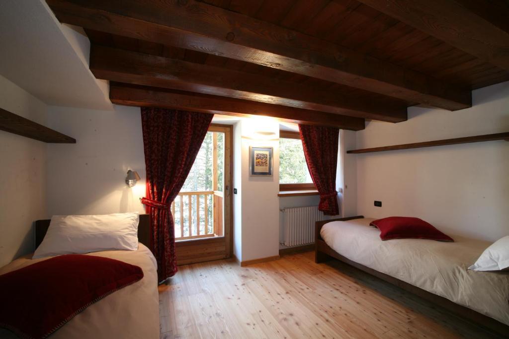 Residence Planpincieux Courmayeur Zimmer foto