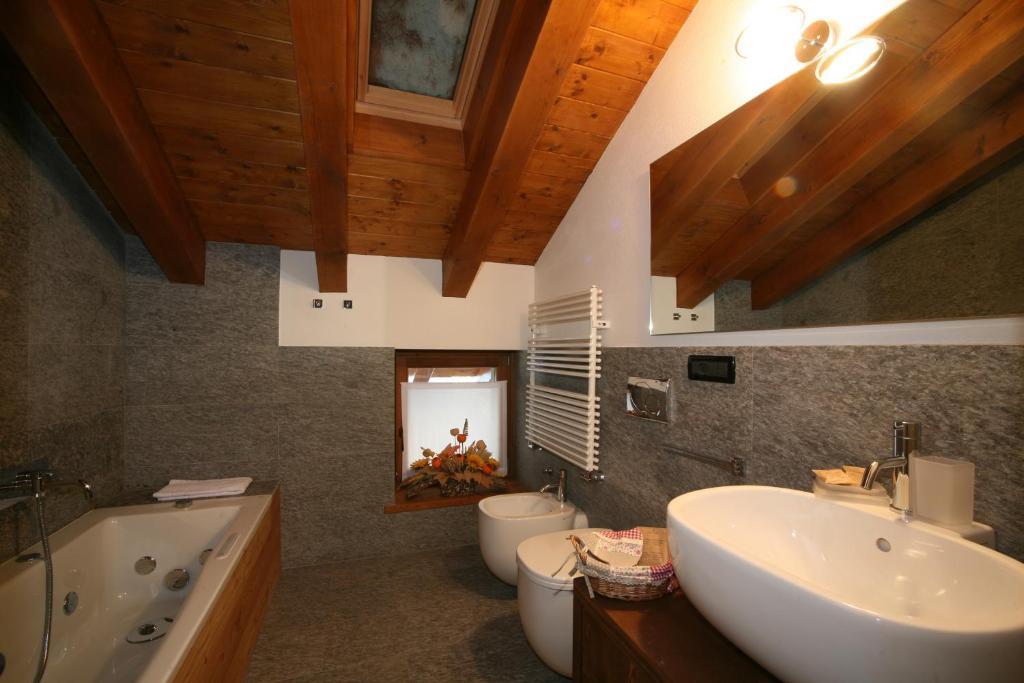 Residence Planpincieux Courmayeur Zimmer foto